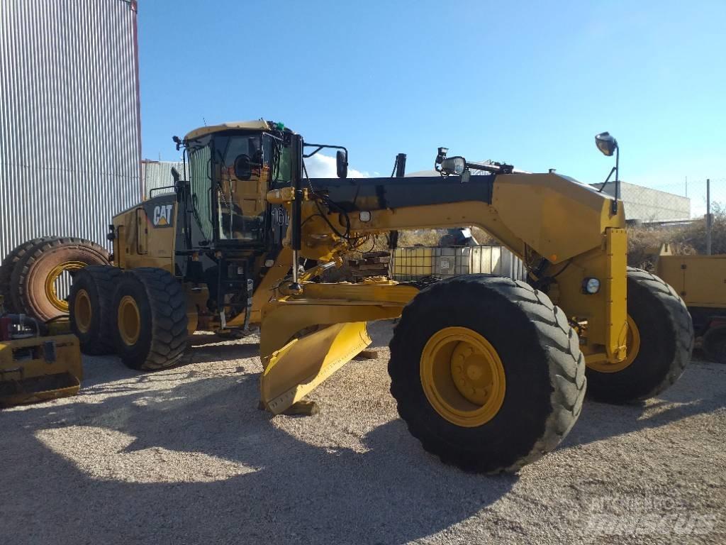CAT 16 M Grader
