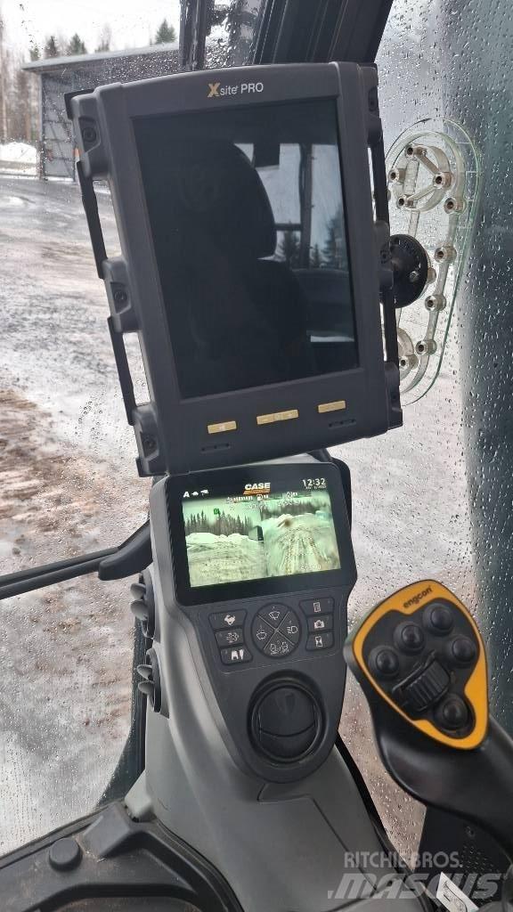 CASE CX300D Raupenbagger