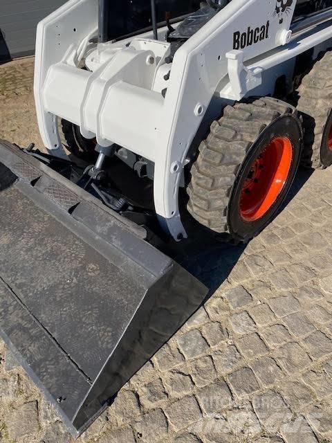 Bobcat S 130 Minilader