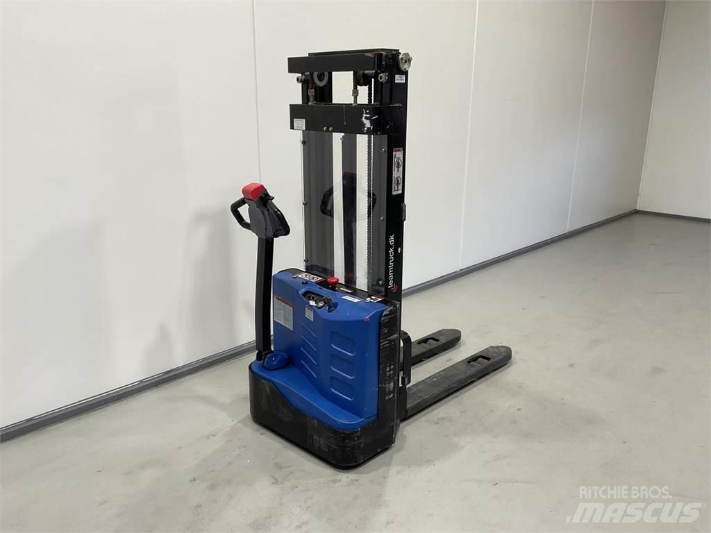EP ES10-10ES Selbstfahrstapler