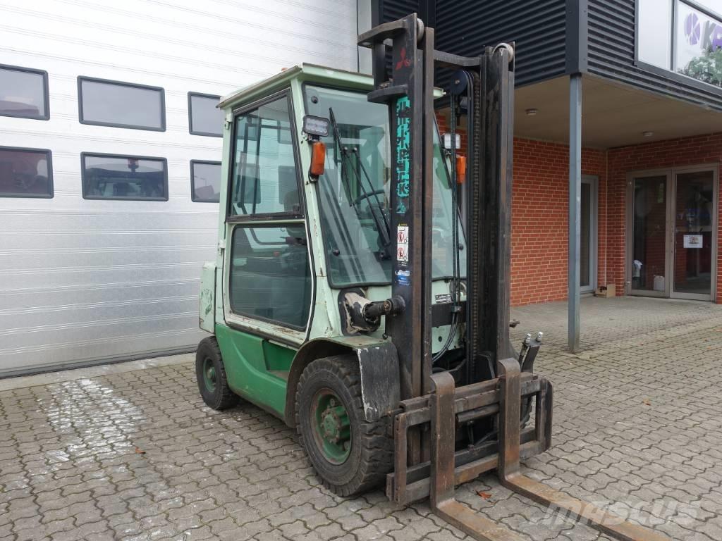 Mitsubishi FD 25 T Dieselstapler