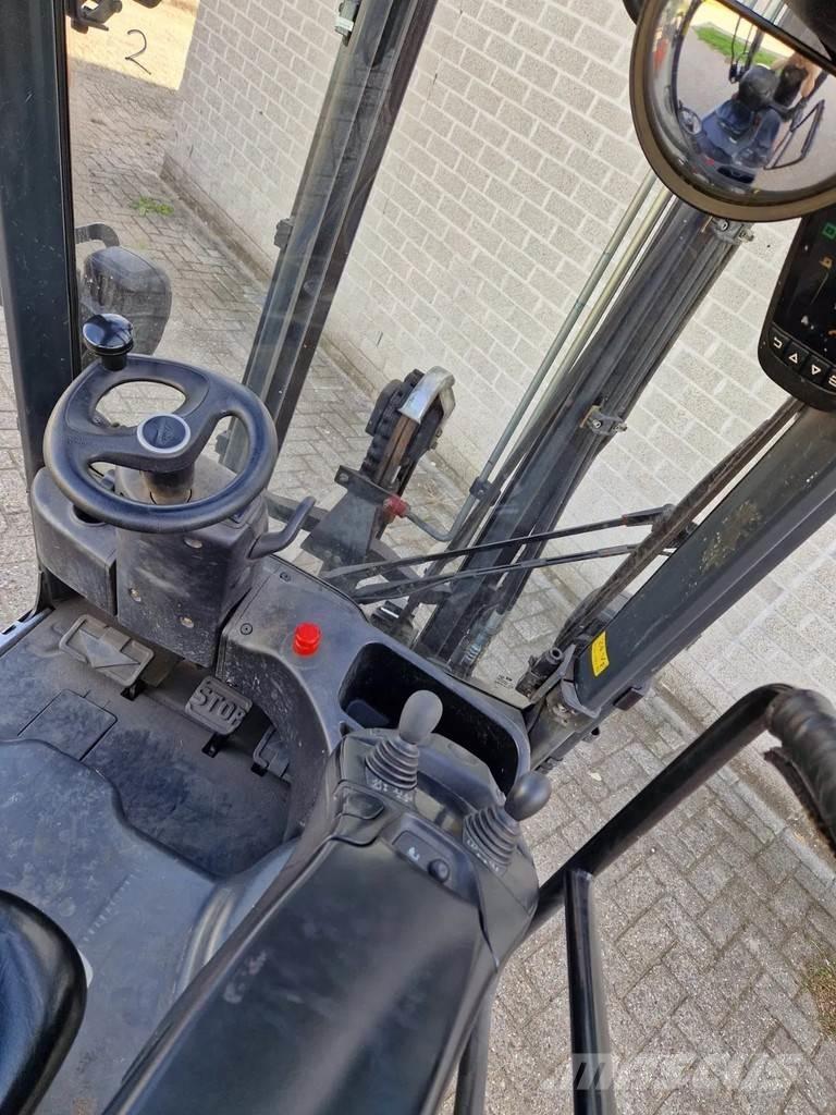 Linde E16P-02 Elektrostapler