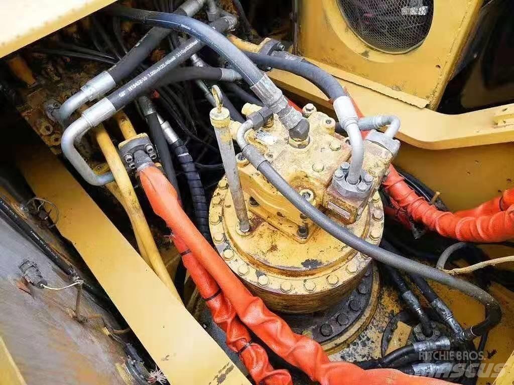 CAT 330 D Raupenbagger