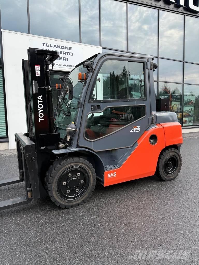 Toyota 40-8 FD 40 N Dieselstapler