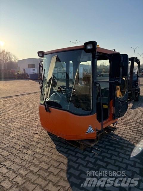 Doosan DL 420-3 CAB Kabinen