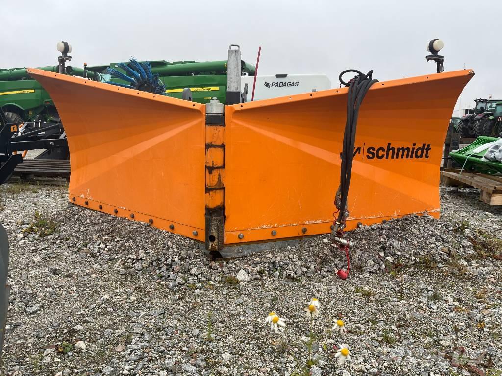 Aebi Schmidt KL-V 32 Pistenraupen