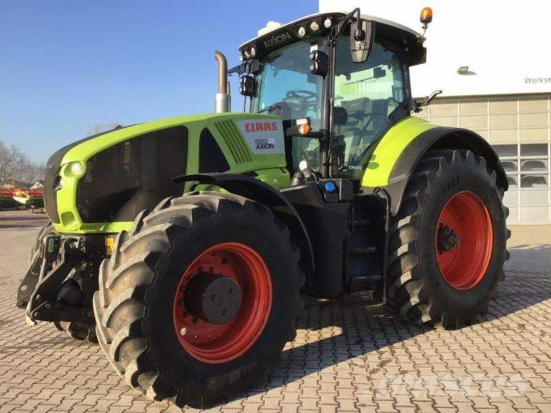 CLAAS AXION 920 Traktoren