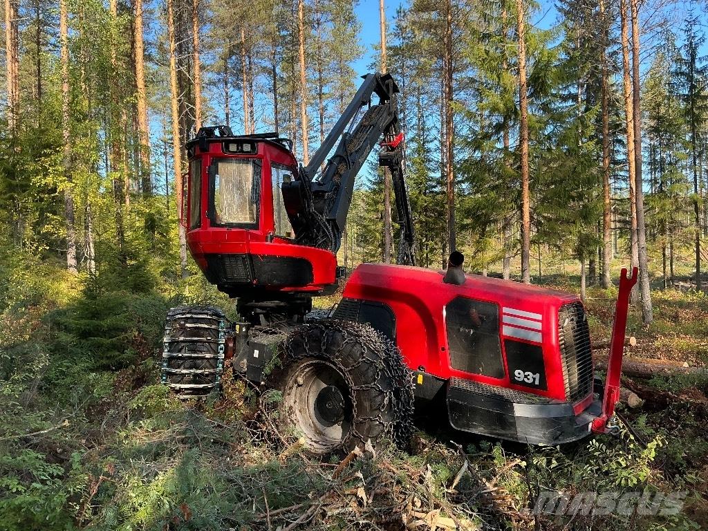 Komatsu 931-3 Harvester