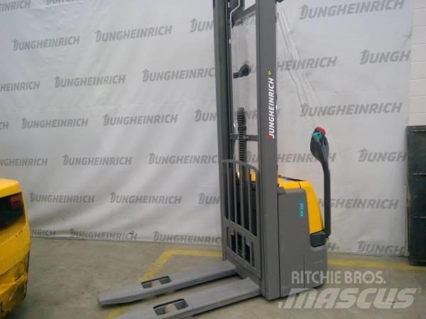 Jungheinrich EJC 112 Deichselstapler