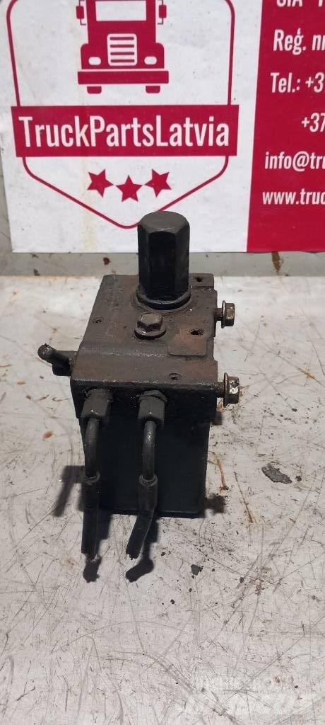 MAN TGS      85417236020 Hydraulik