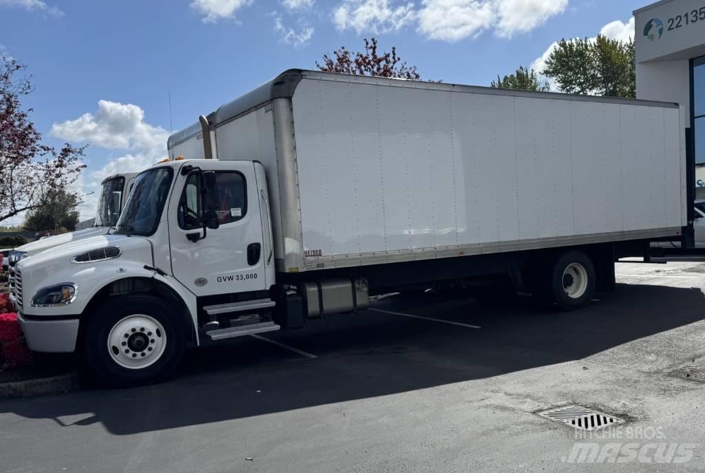 Freightliner M2 Kofferaufbau