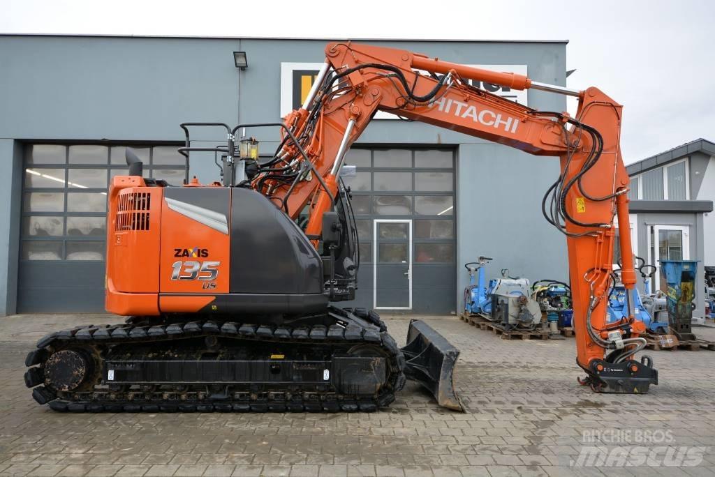Hitachi ZX 135 US-7 Raupenbagger