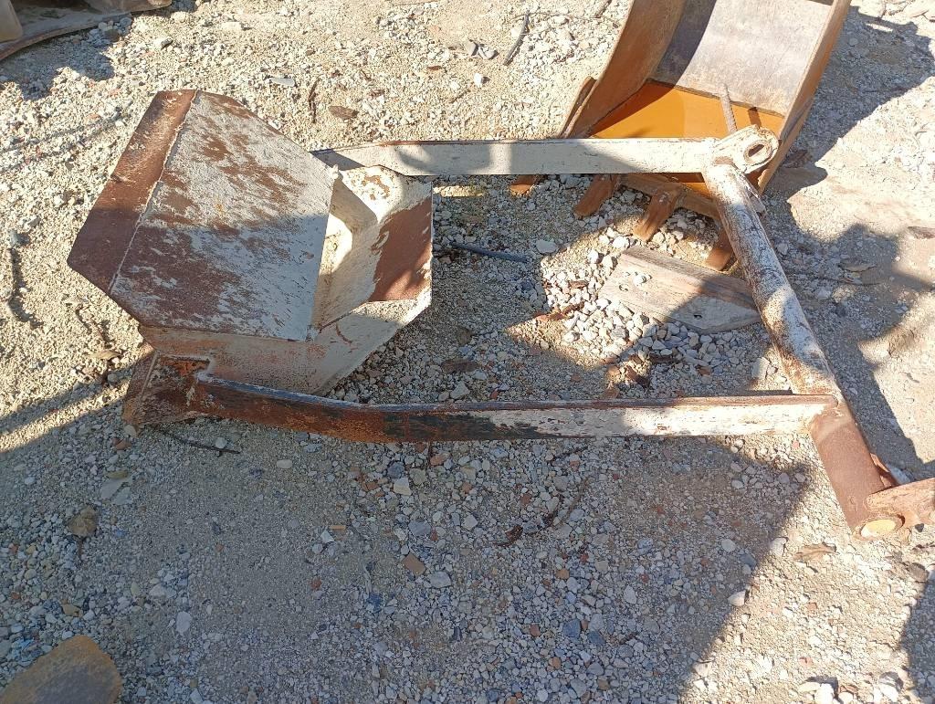 Ausa 500 RMX X4 Dumper - Starr