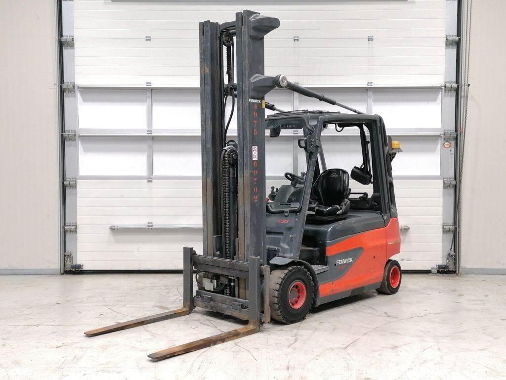 Linde E30L-01 Elektrostapler