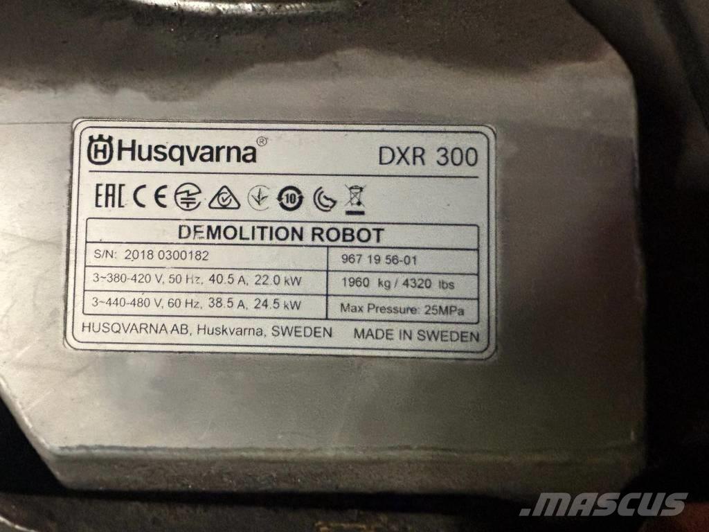 Husqvarna DXR 300 Abrissbagger