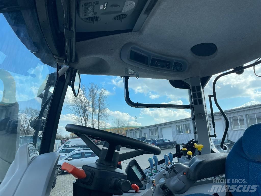 New Holland T 6040 Traktoren