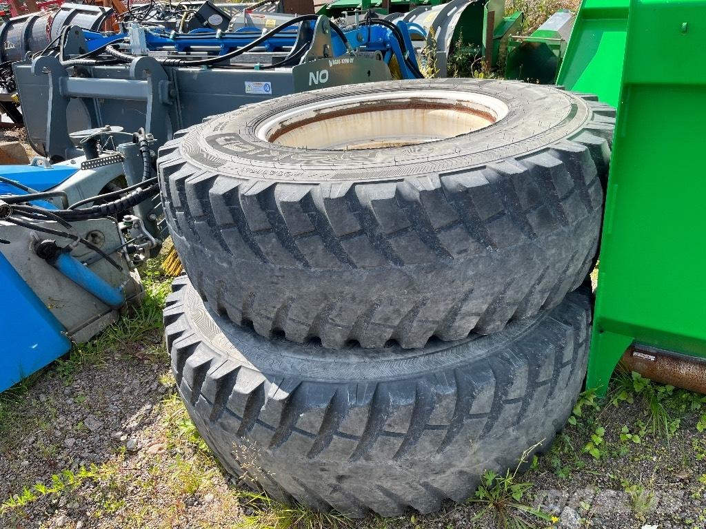 Nokian 16.9 R28 Reifen
