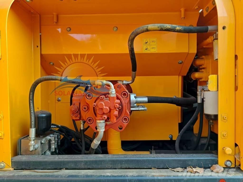 Hyundai R300LC-9 Raupenbagger
