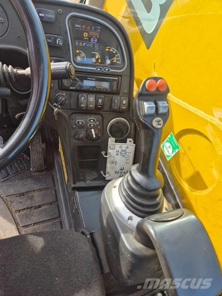 JCB 541-70 Teleskoplader für Landwirtschaft