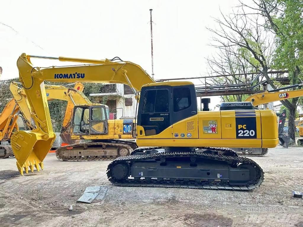 Komatsu PC 220-7 Raupenbagger