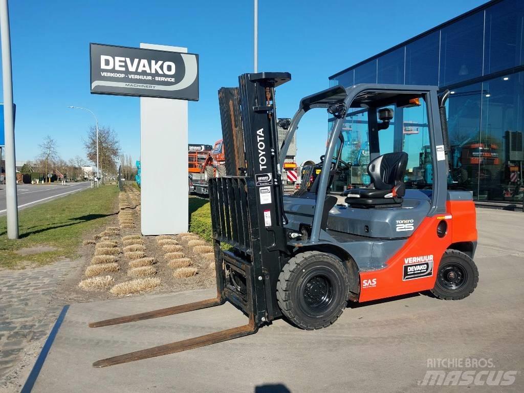 Toyota 52-8 FD F 25 Dieselstapler