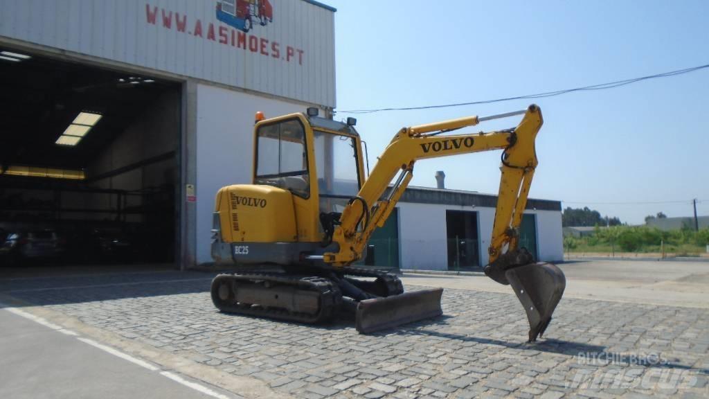 Volvo EC 25 Minibagger < 7t