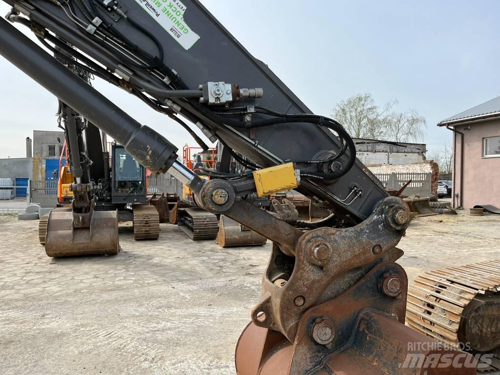 Volvo EC 220 E Raupenbagger