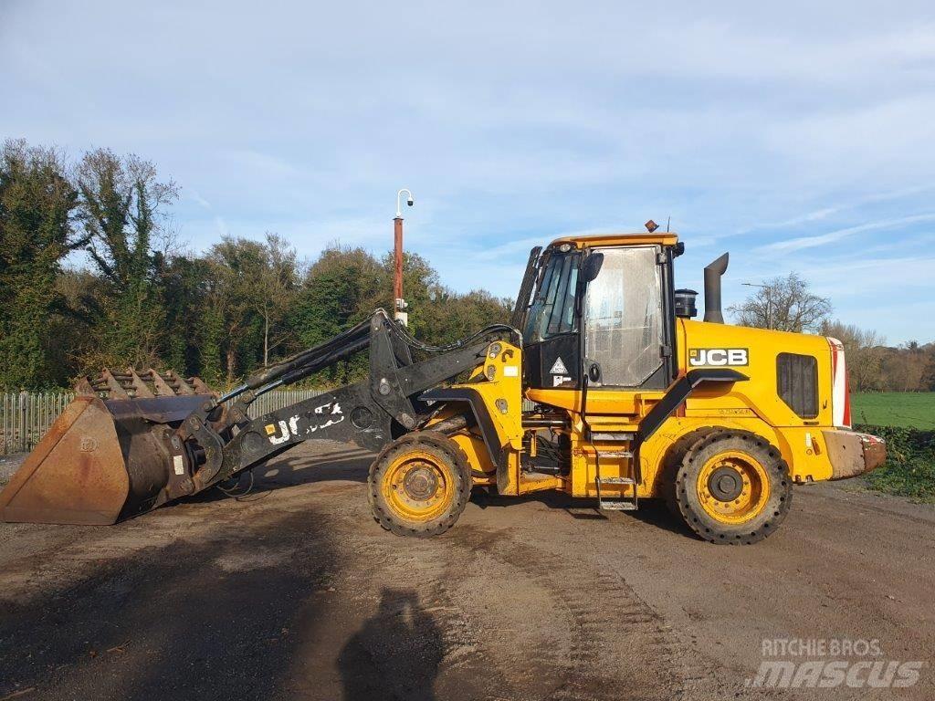 JCB 437 HT Radlader