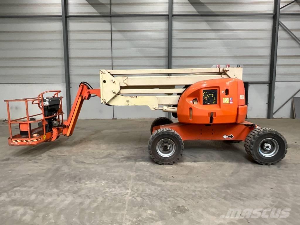 JLG 450 AJ Gelenkteleskoparbeitsbühnen