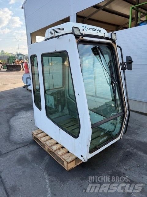 Liebherr CAB SERIE B Kabinen