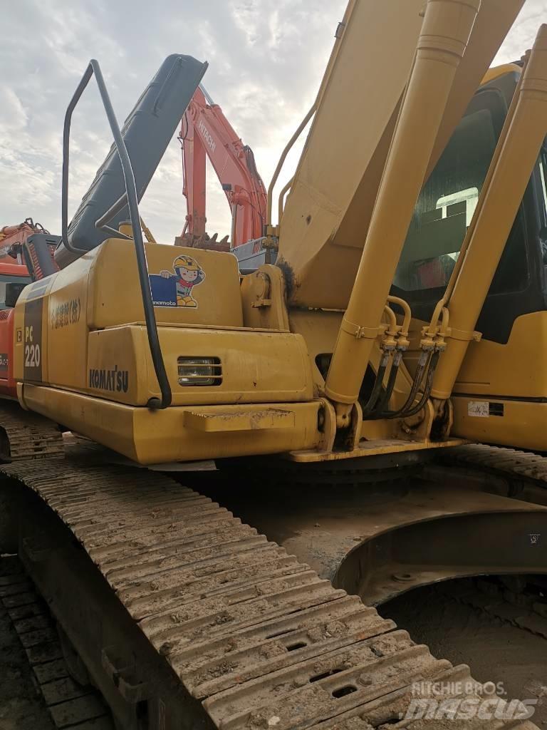 Komatsu PC 220 LC-7 Raupenbagger