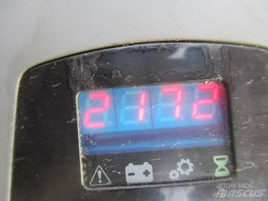 Toyota LPE 250 Gabelstapler mit Fahrerstand