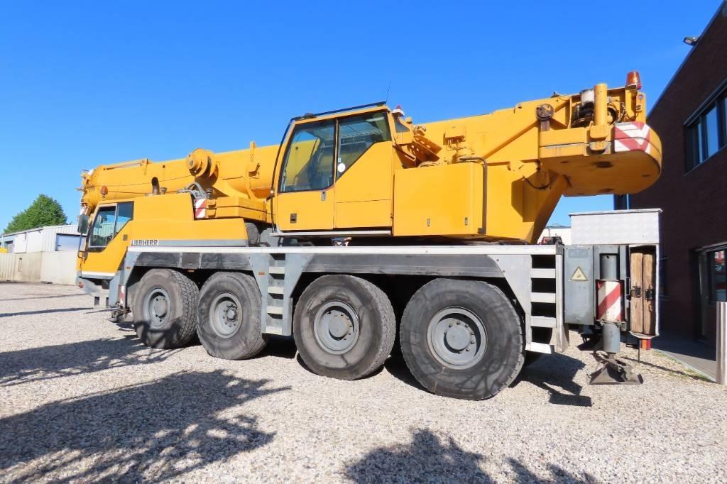 Liebherr LTM 1060-2 All-Terrain-Krane