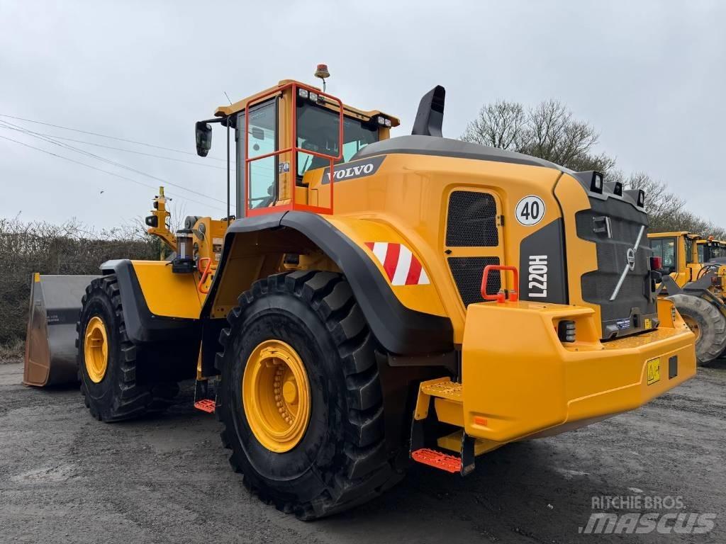 Volvo L 220 H Radlader
