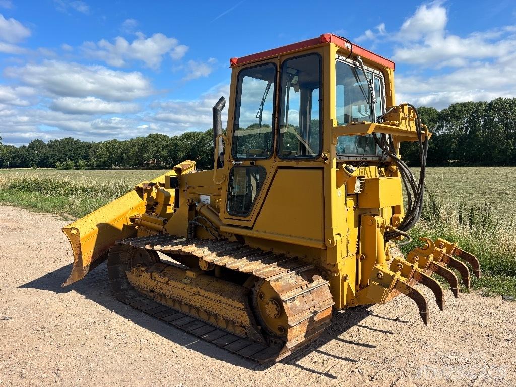 CAT D 4 C Bulldozer