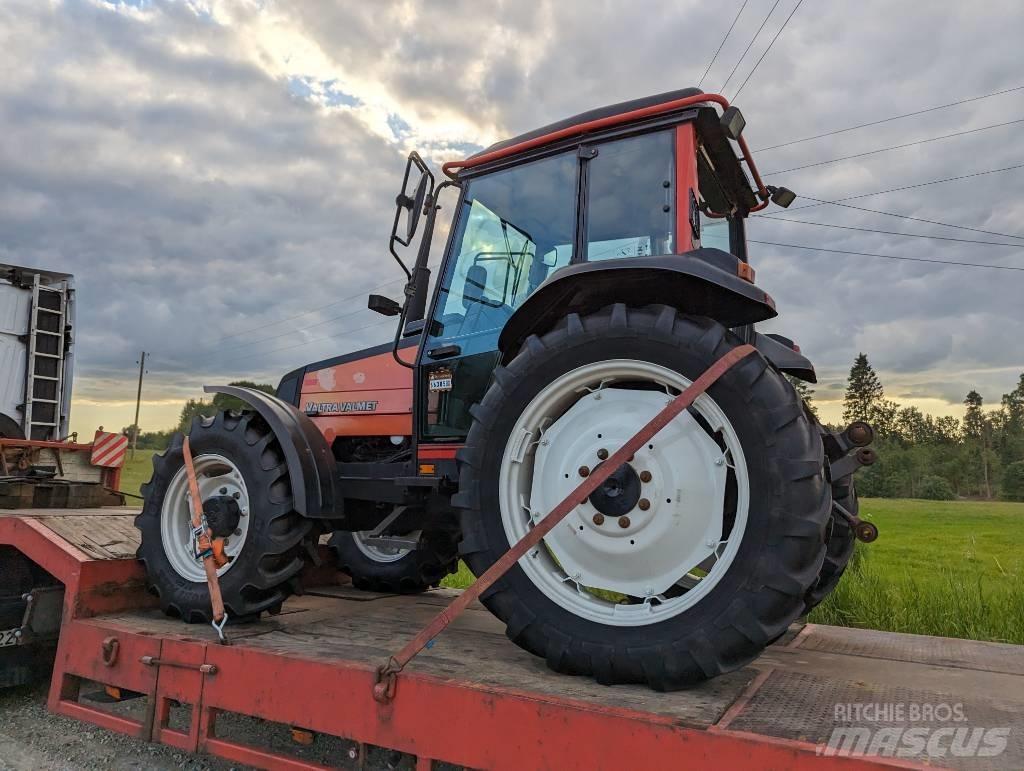 Valtra Valmet 700 Traktoren