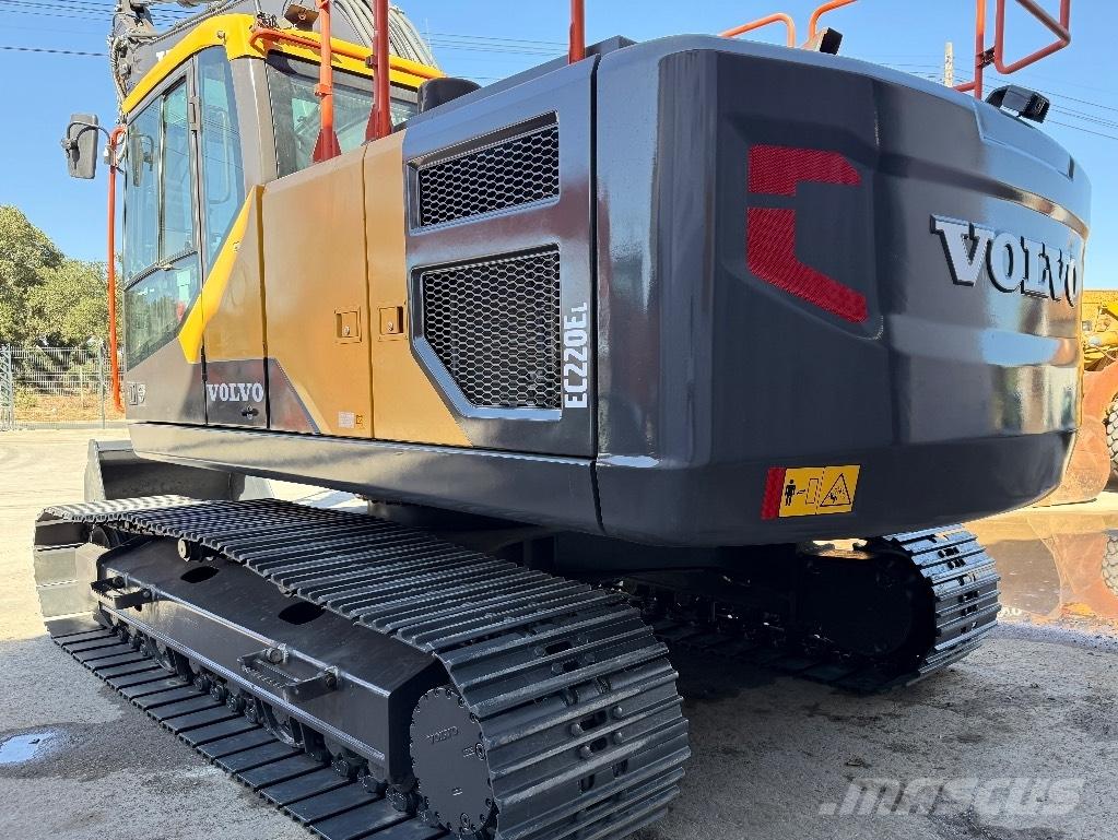 Volvo EC220E Raupenbagger