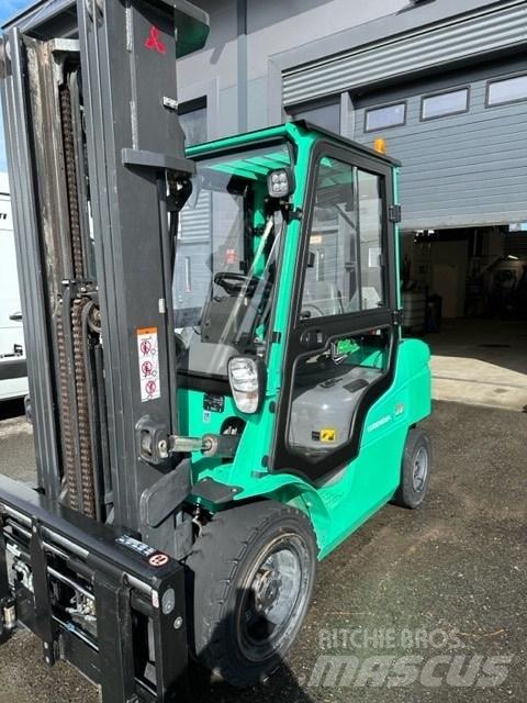 Mitsubishi FD30N Dieselstapler