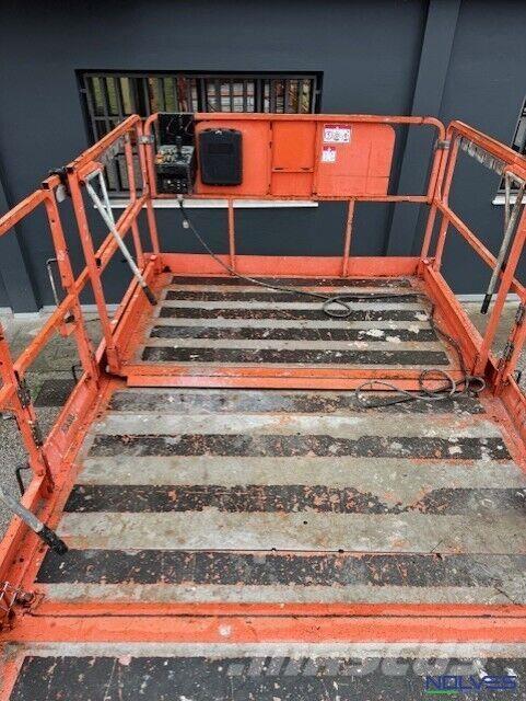 JLG 4394RT Scheren-Arbeitsbühnen