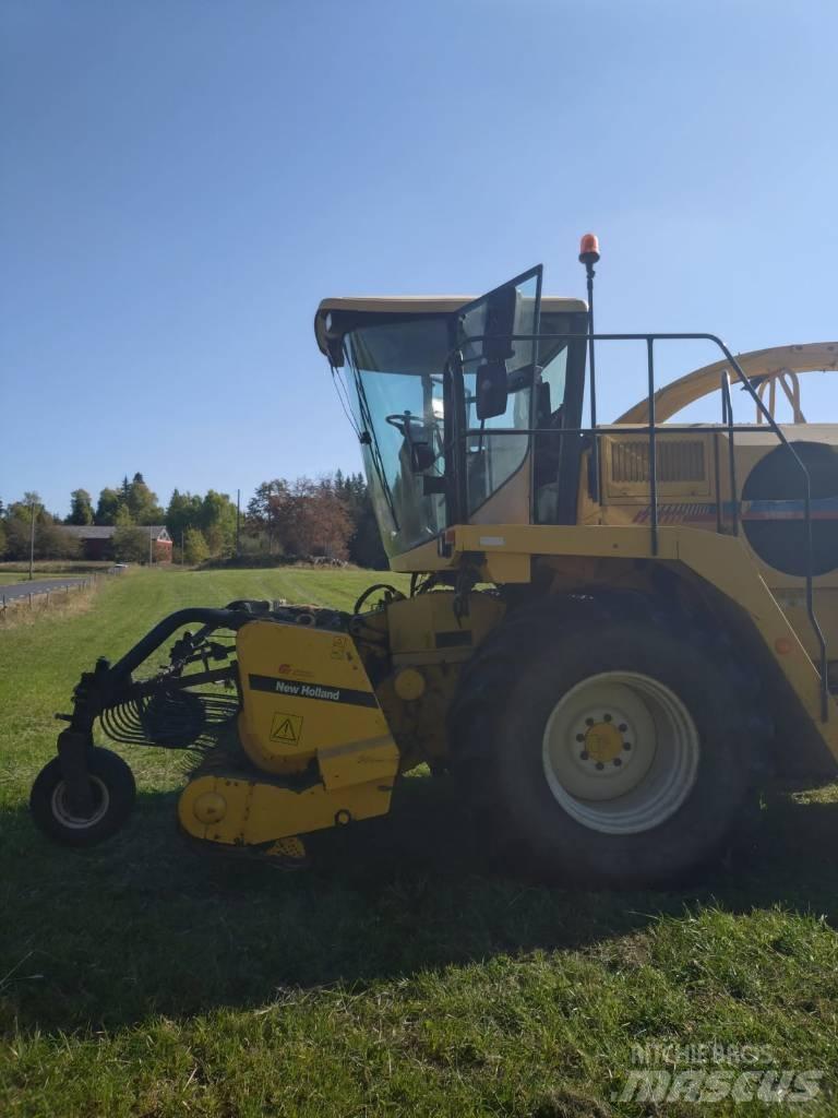 New Holland FX 38 Selbstfahrende Häcksler