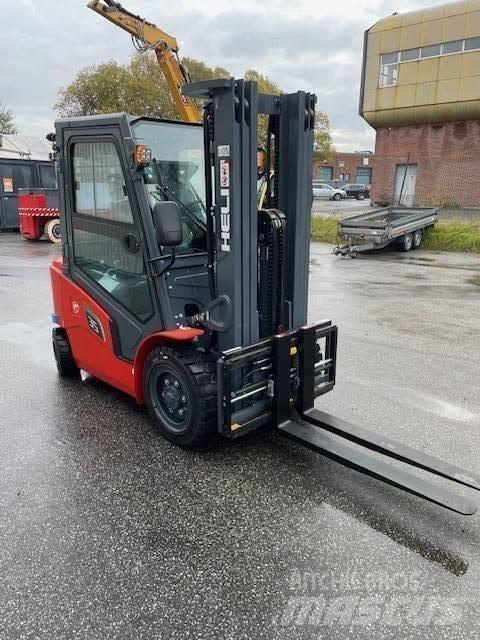 Heli CPD 35 Elektrostapler