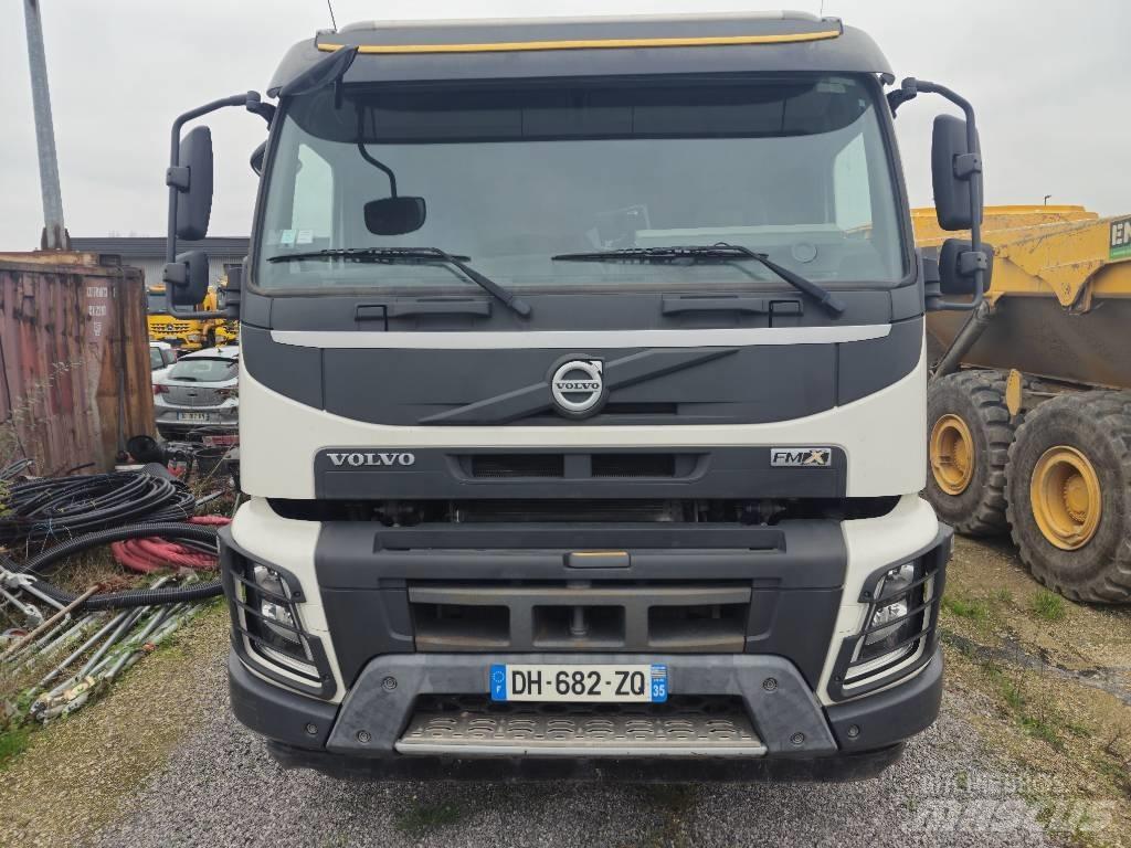 Volvo FMX 410 Heiss-Asphalt Container