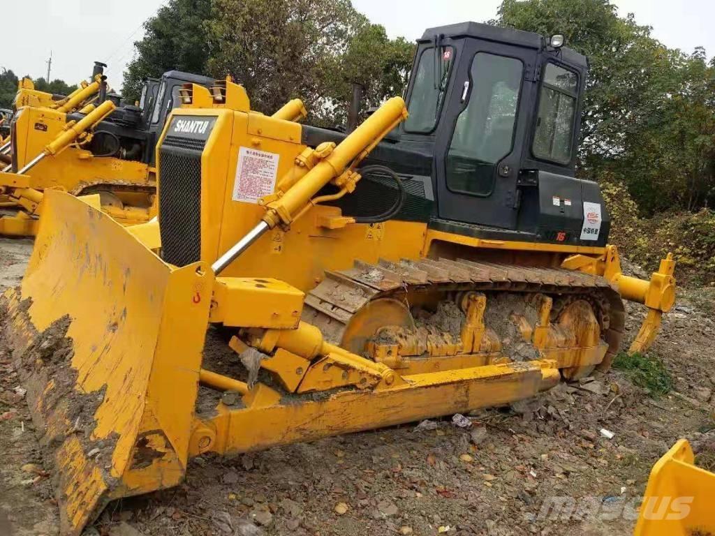 Shantui SD16 Bulldozer
