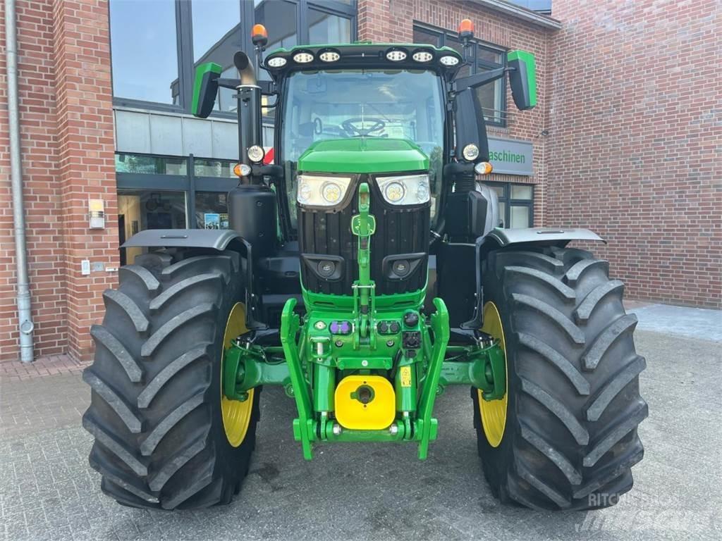 John Deere 6R250 Traktoren