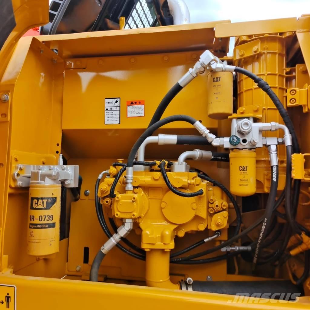 CAT 320 D2L Raupenbagger