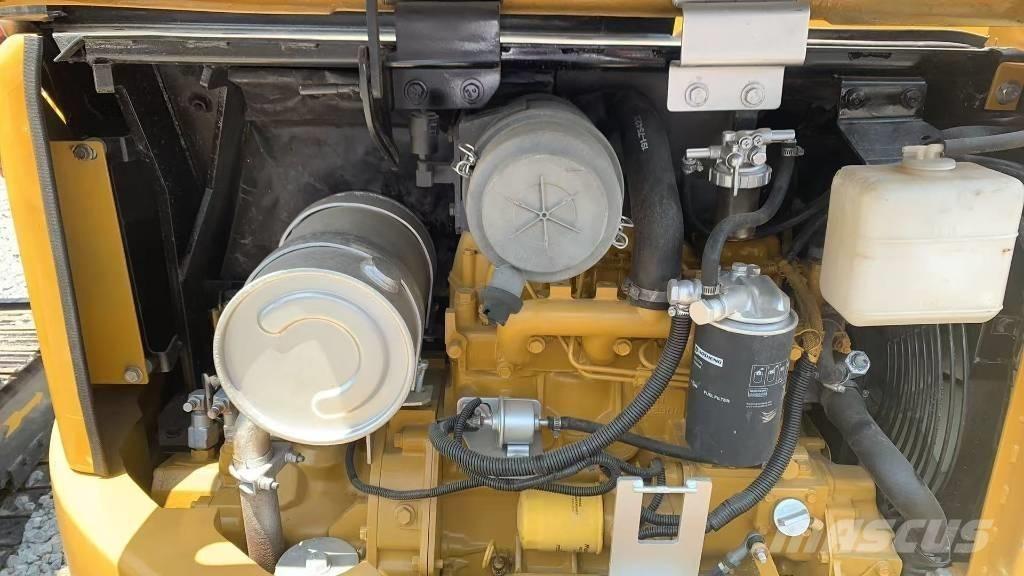 CAT 304 CR Minibagger < 7t