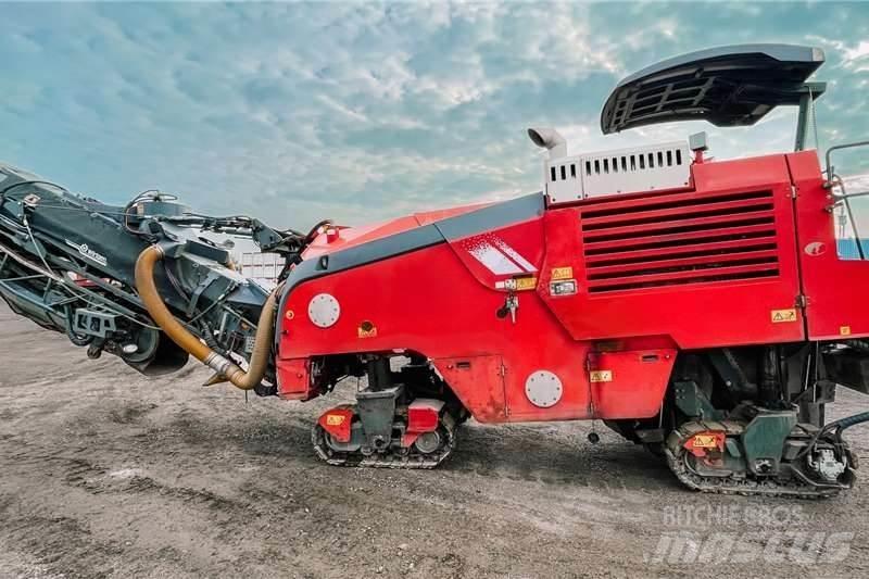 Wirtgen W100Fi Andere Fahrzeuge