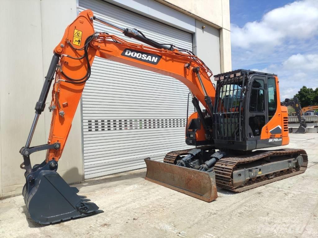 Doosan DX 140 LCR-7 Raupenbagger