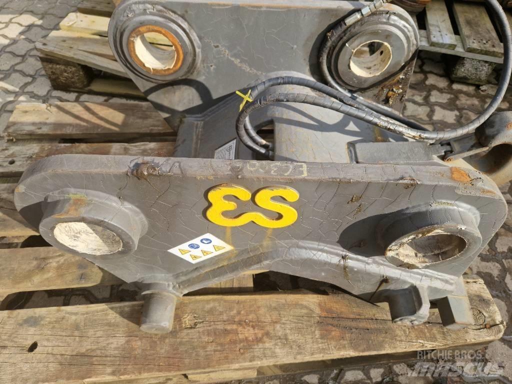 Volvo EC 300 E Chassis