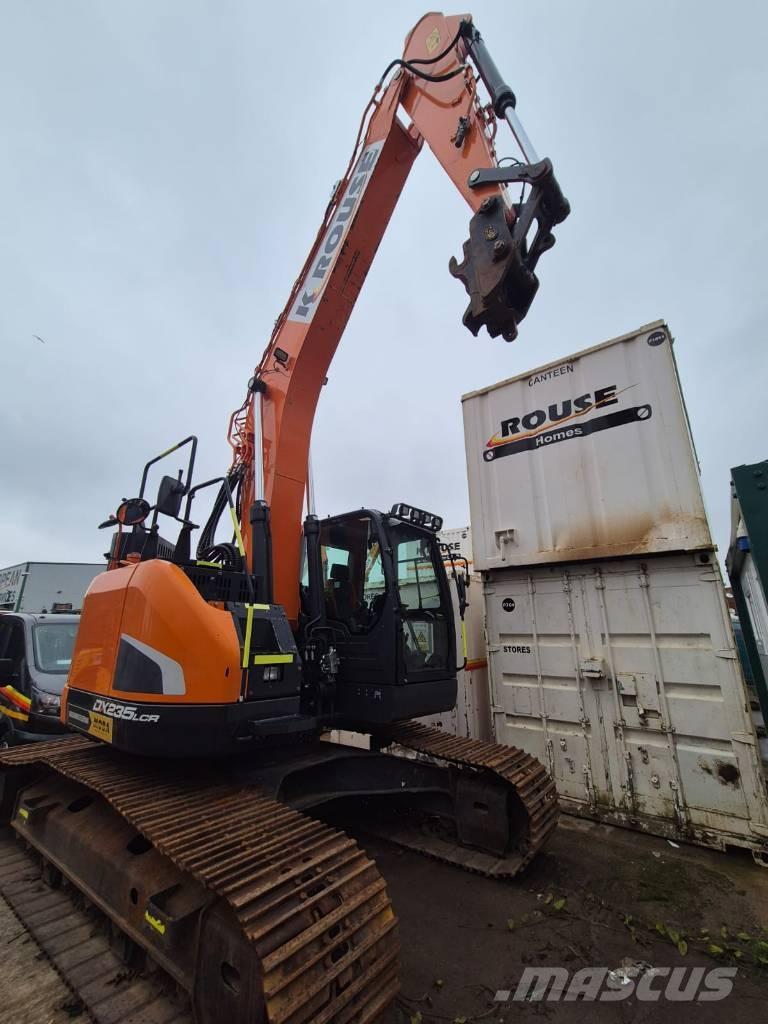 Doosan DX 235 LCR-5 Raupenbagger